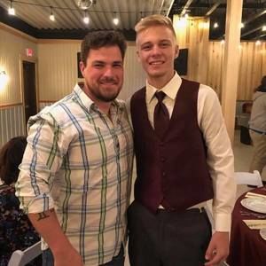 Meet your Posher, Hunter